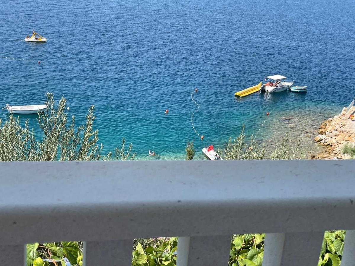 Apartments Lozina On The Beach Omis Luaran gambar